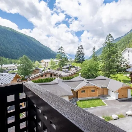 Vintage Appt With Balcony- View On Mont Blanc Апартаменты *